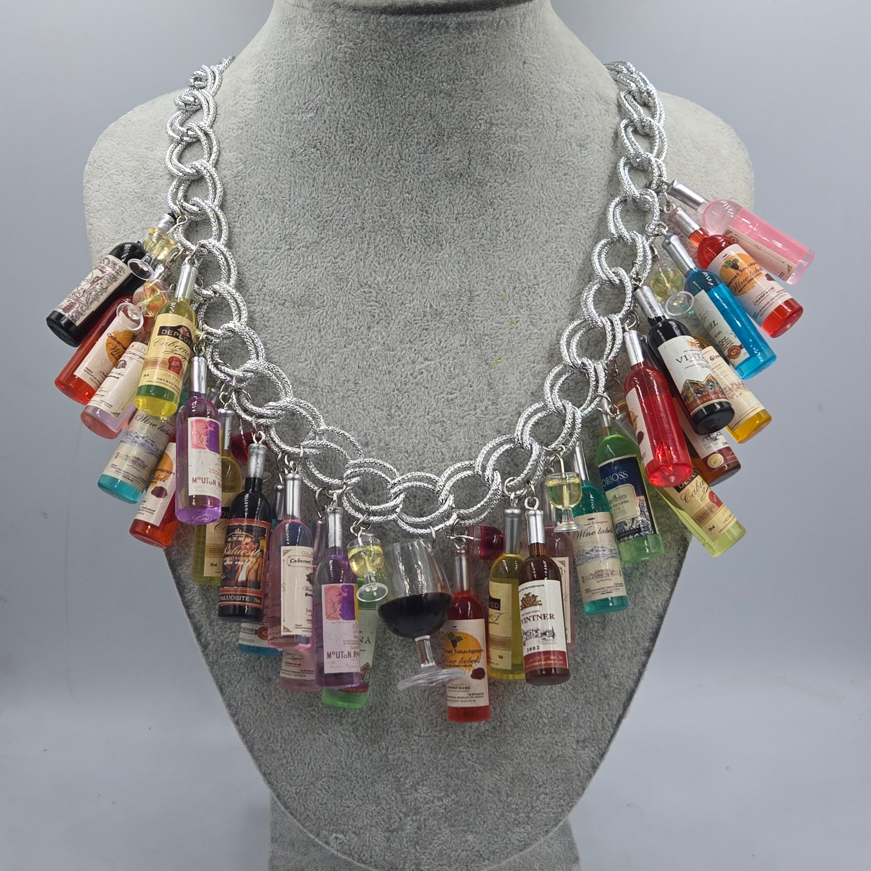 Wine lover's necklace