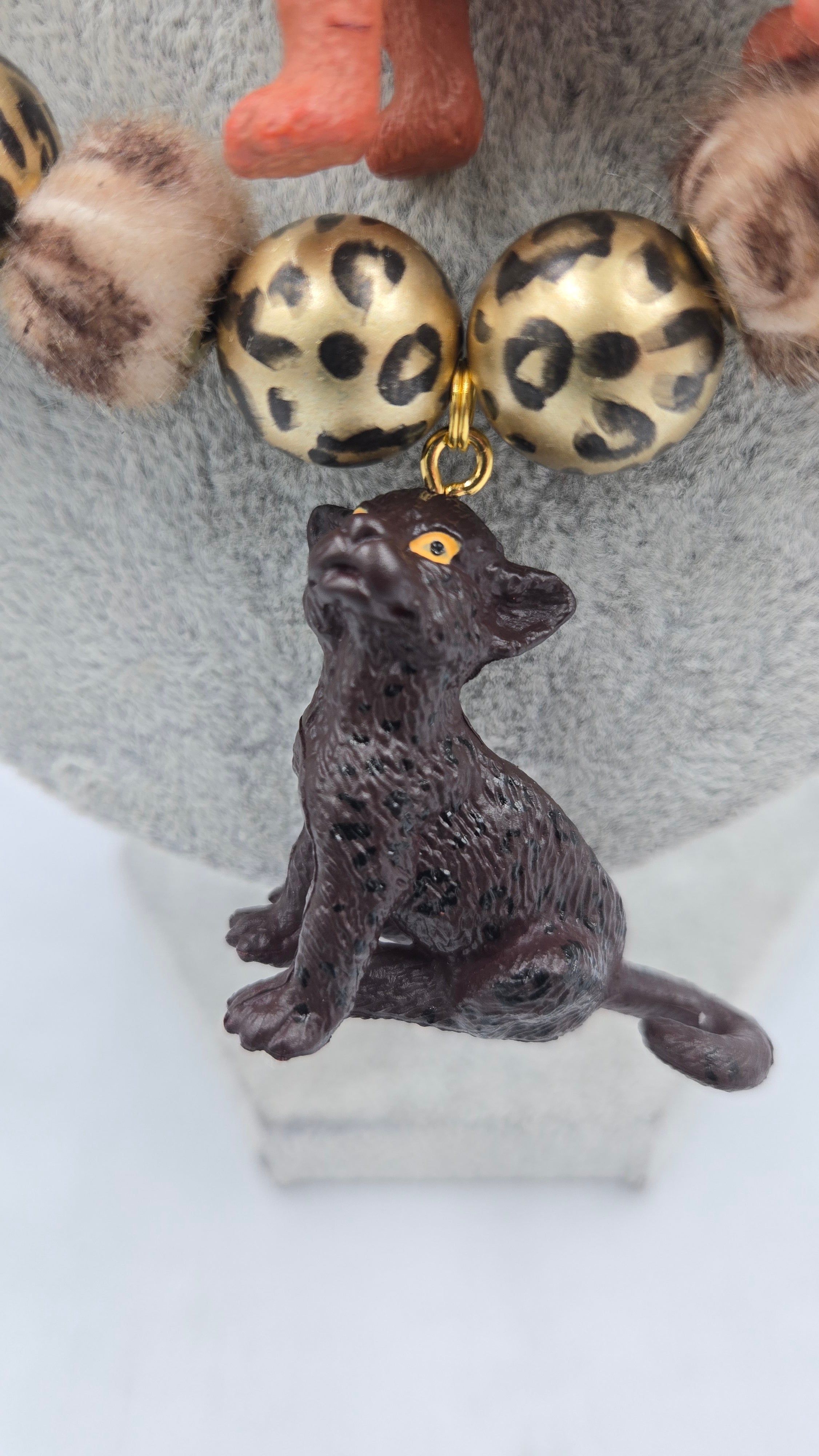 Junge Baby's; THE necklace for your ultimate Jungle feeling!