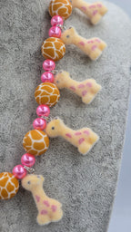 Giraffes met Style, een echte eye-catcher statement ketting