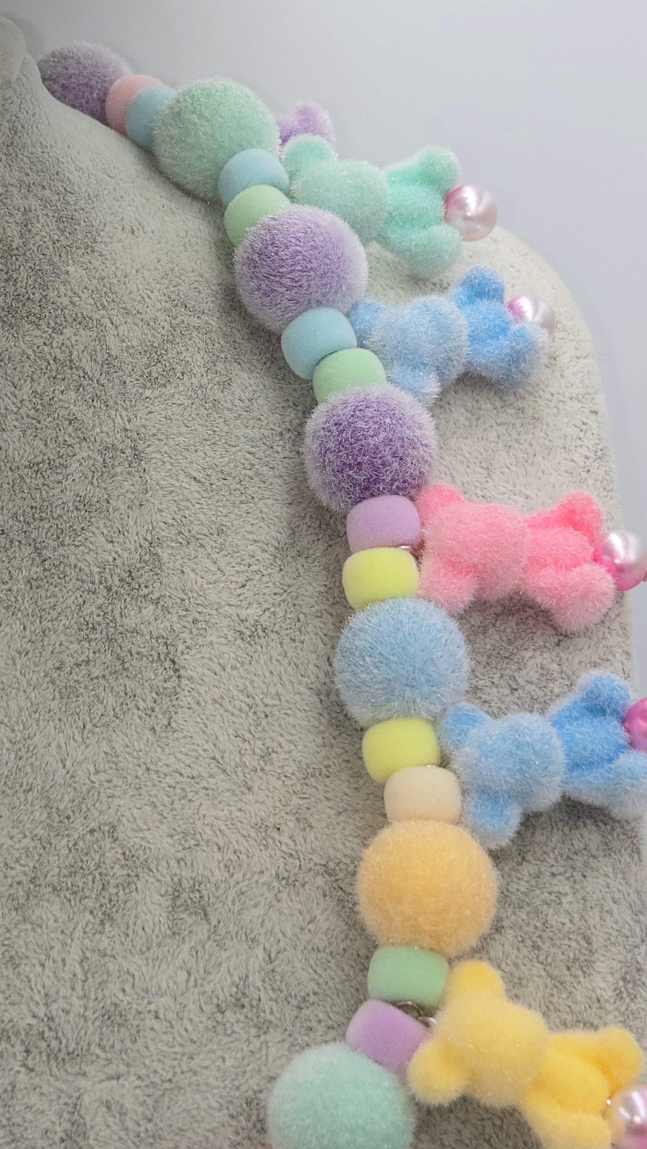 Fluffy Teddys ketting.