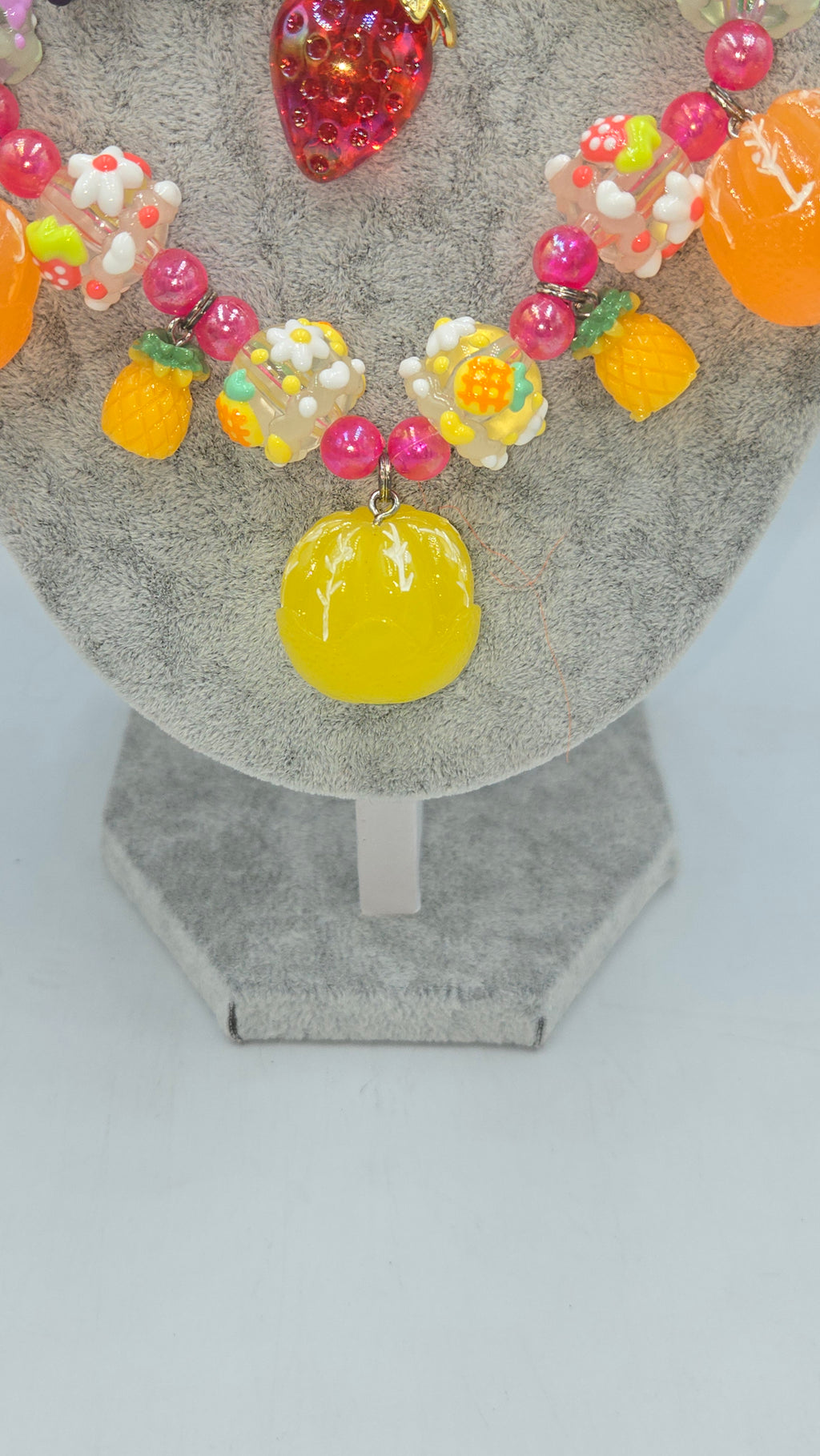 Glow-in-the-dark Fruity Fruit