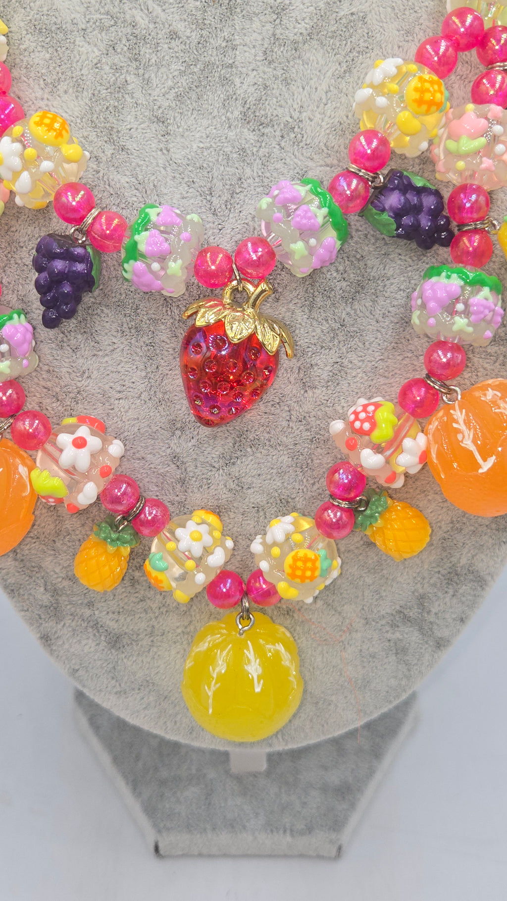 Glow-in-the-dark Fruity Fruit