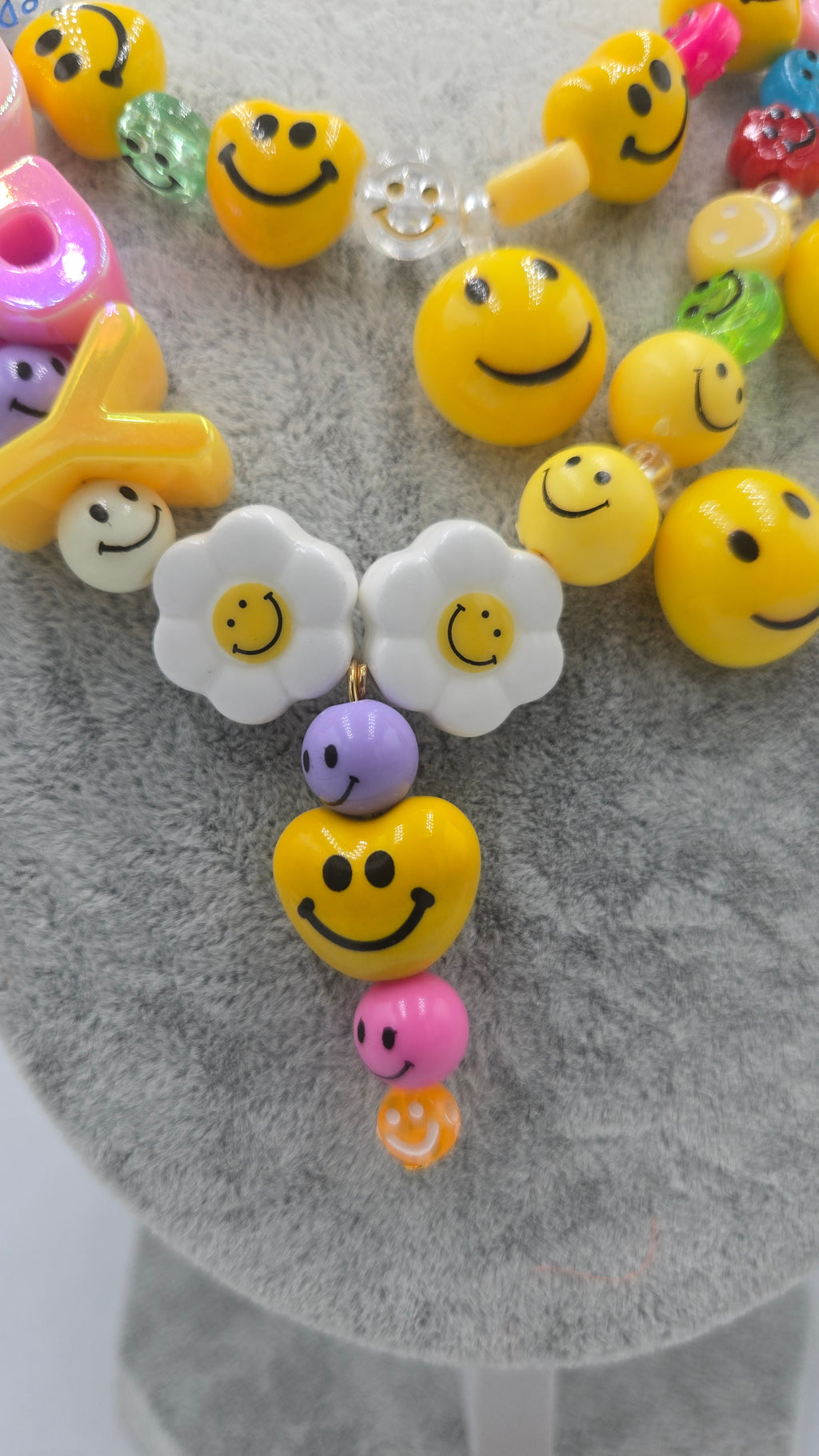 HAPPY, the ultimate festival necklace.